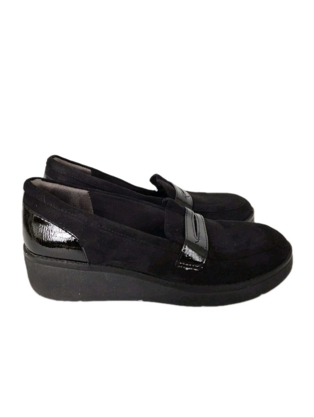 Bzees Fast Track Black Suede Loafers Slip-on Size 10 W Comfort Shoes Washable